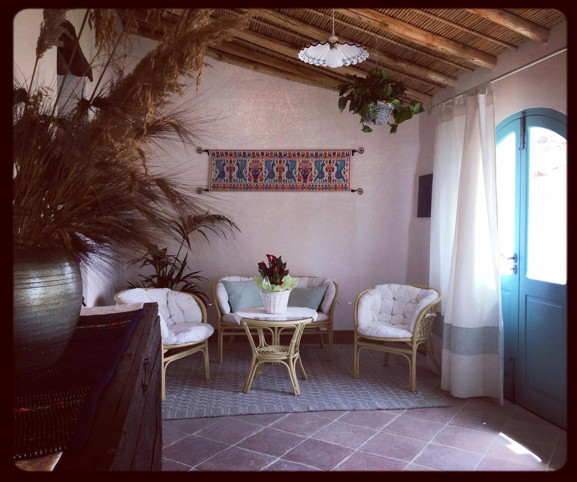 B&B Su Strintu Tuili Экстерьер фото